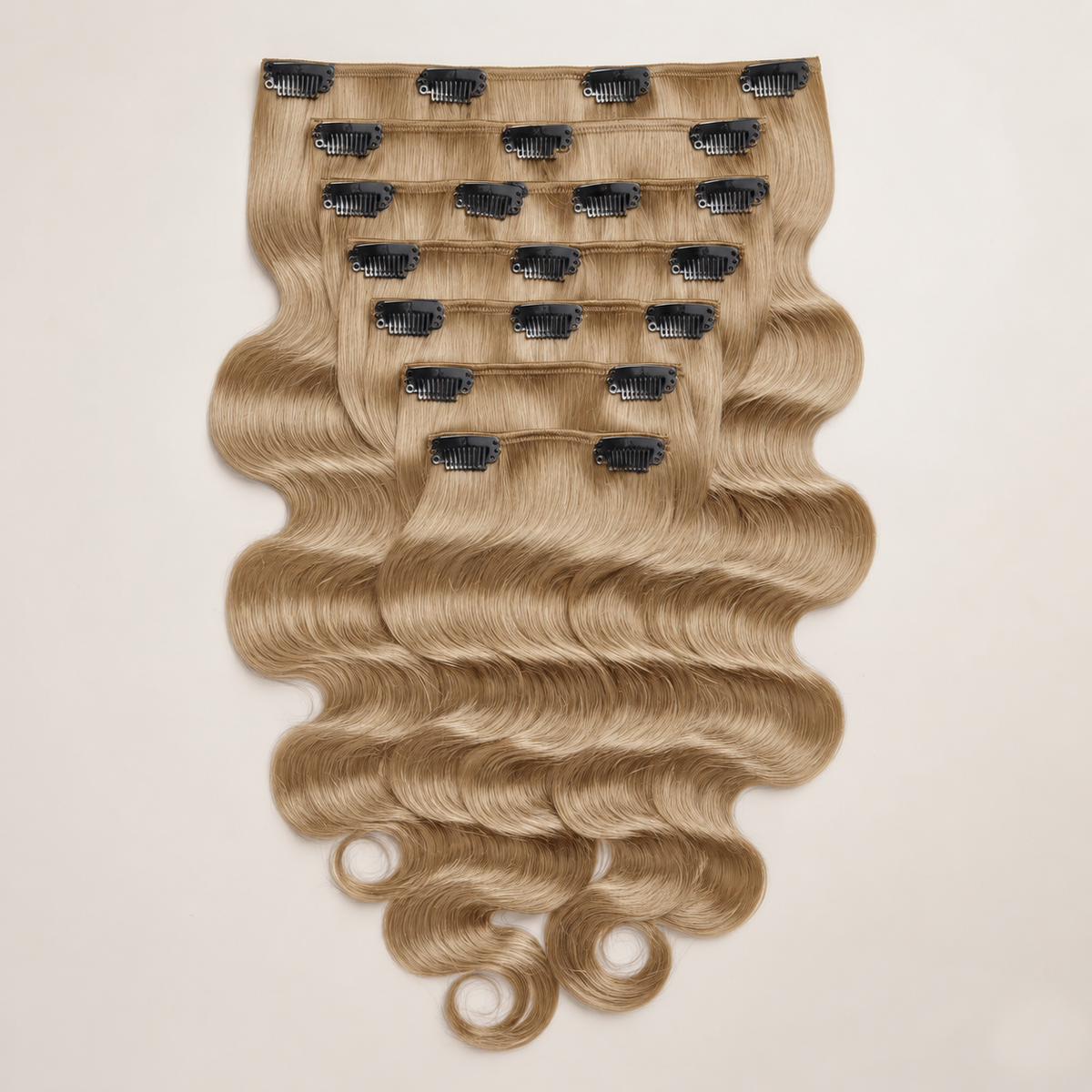 Seamless Clip in Extension - Body Wavy 32” Dirty Blonde (150g)