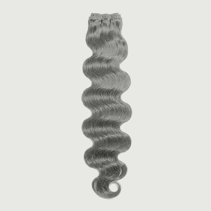 Weft - Kim K Wavy 22” Silver Blonde (150g)